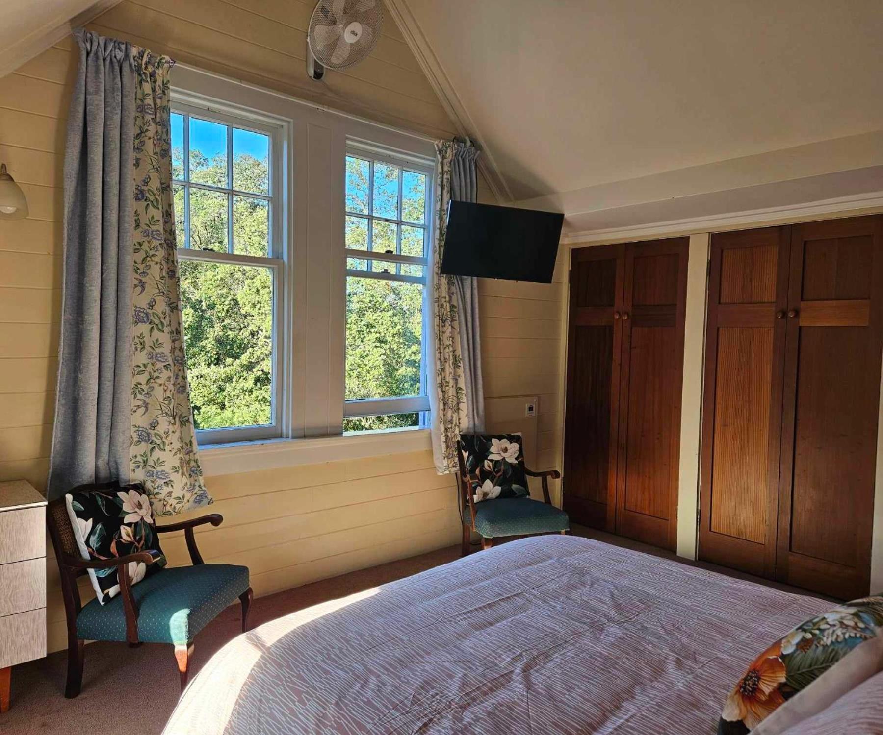 Dovecote House Bed & Breakfast Auckland Exterior photo
